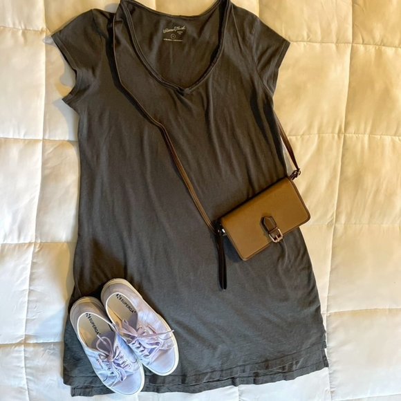 💚 Universal Thread T Shirt Dress Gray Size Medium - Picture 1 of 6